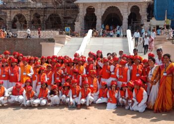 अयोध्येतील रामलल्लाच्या मंदिरात घुमले बालस्वर!