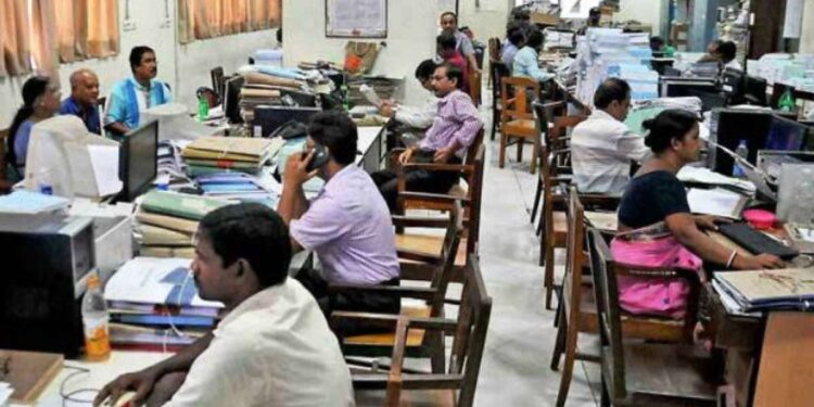 केंद्राप्रमाणे राज्यकर्मचाऱ्यांनाही नवीन पेन्शन योजनेचा लाभ