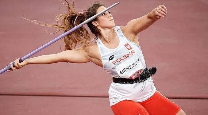 पदक लिलावात काढून तिने वाचविले चिमुरड्याचे प्राण…