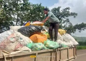 संघ स्वयंसेवकांनी ब्रम्हगिरी प्रदक्षिणा मार्ग केला चकाचक!