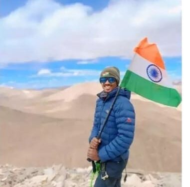 आकांक्षापुढती गगन ठेंगणे… अनिल ठरला आदिवासी समाजातील पहिला आंतरराष्ट्रीय गिर्यारोहक!