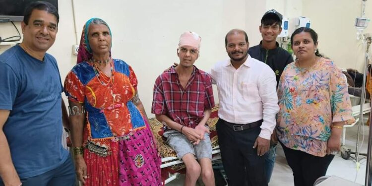 मृत समजलेल्या दुबईतील भारतीय तरुणाला मिळाले जीवदान! पुण्यात आणून उपचार सुरू, कुटुंबाला मिळाला दिलासा