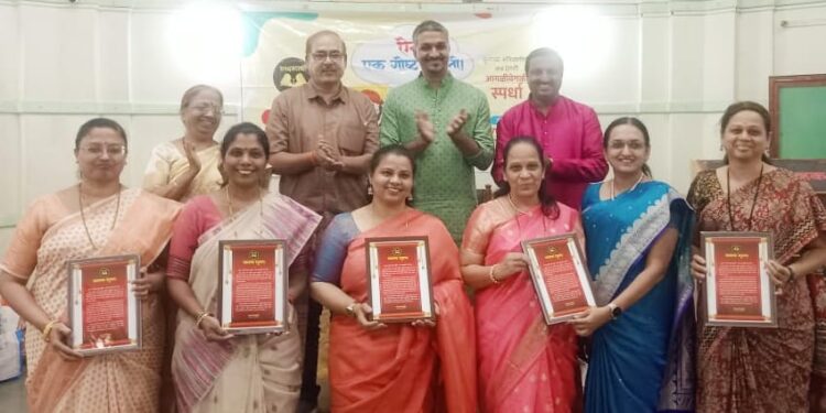 … होय तुम्हीच ‘मायमराठीच्या खऱ्या शिलेदार!