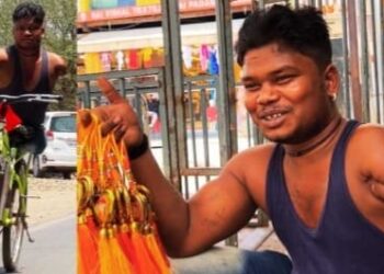 एक हात, एक पाय; पण मनोबल अपार