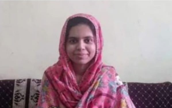 आदिबा अहमद ठरली महाराष्ट्रातील पहिली मुस्लिम महिला आयएएस