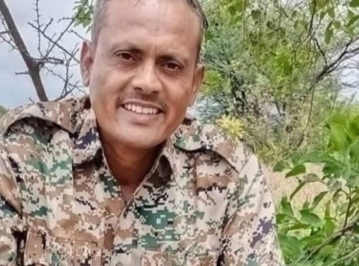 सीमेच्या रक्षणानंतर जवान पर्यावरणरक्षणासाठी झाला सज्ज!